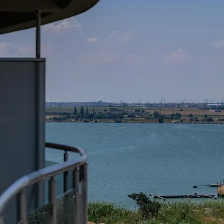 公寓 Black Pearl Loft 马马亚